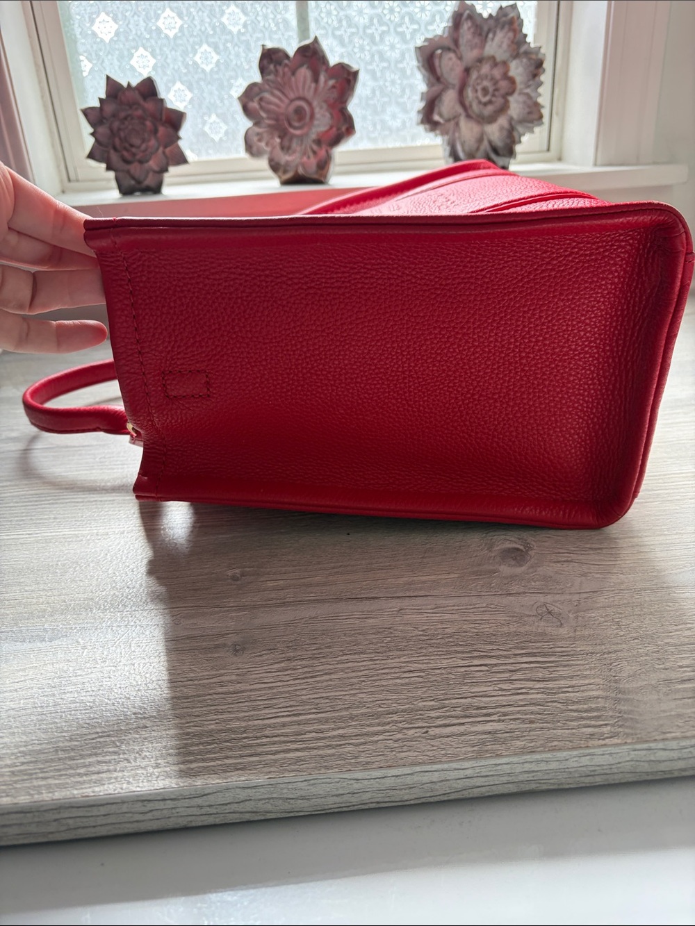 Marc Jacobs Red Leather 'The Tote Bag' Small Top-Handle Tote - Picture 3 of 7